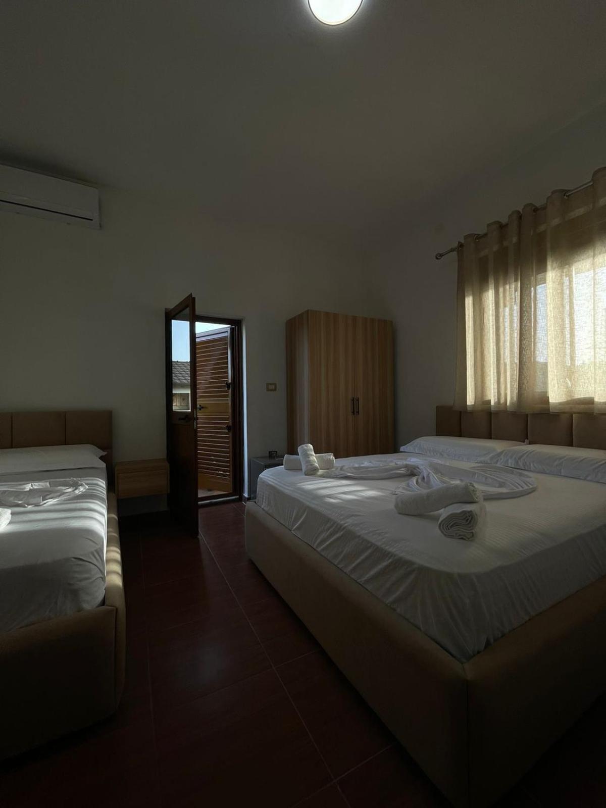 Prela'S Rooms ชโคเดอร์ ภายนอก รูปภาพ